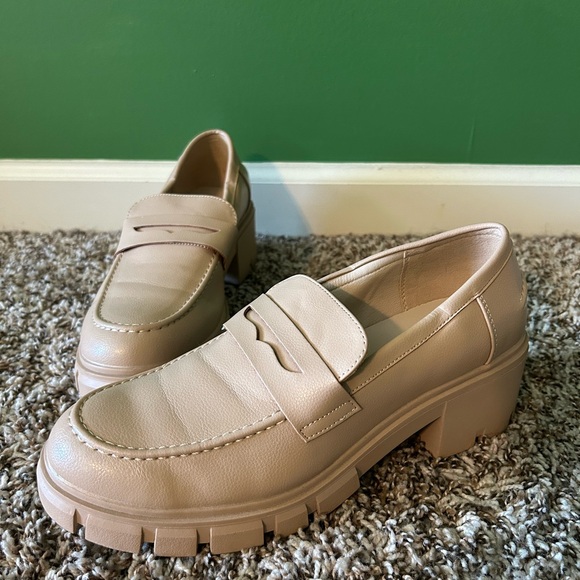 Shoes - Platform Penny Loafers in Beige - Women's Chunky Heel Loafers